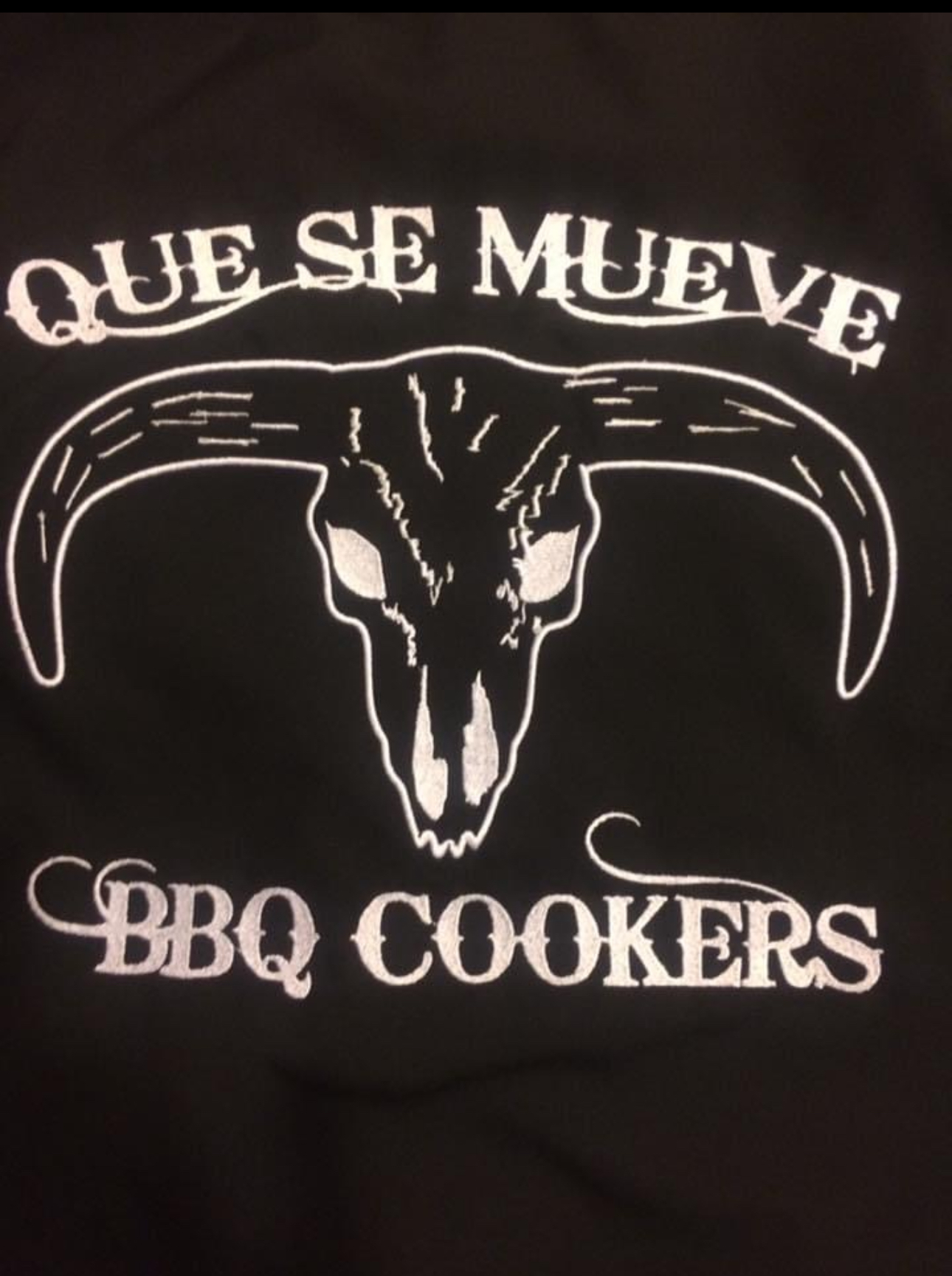 Que Se Mueve BBQ Cookers